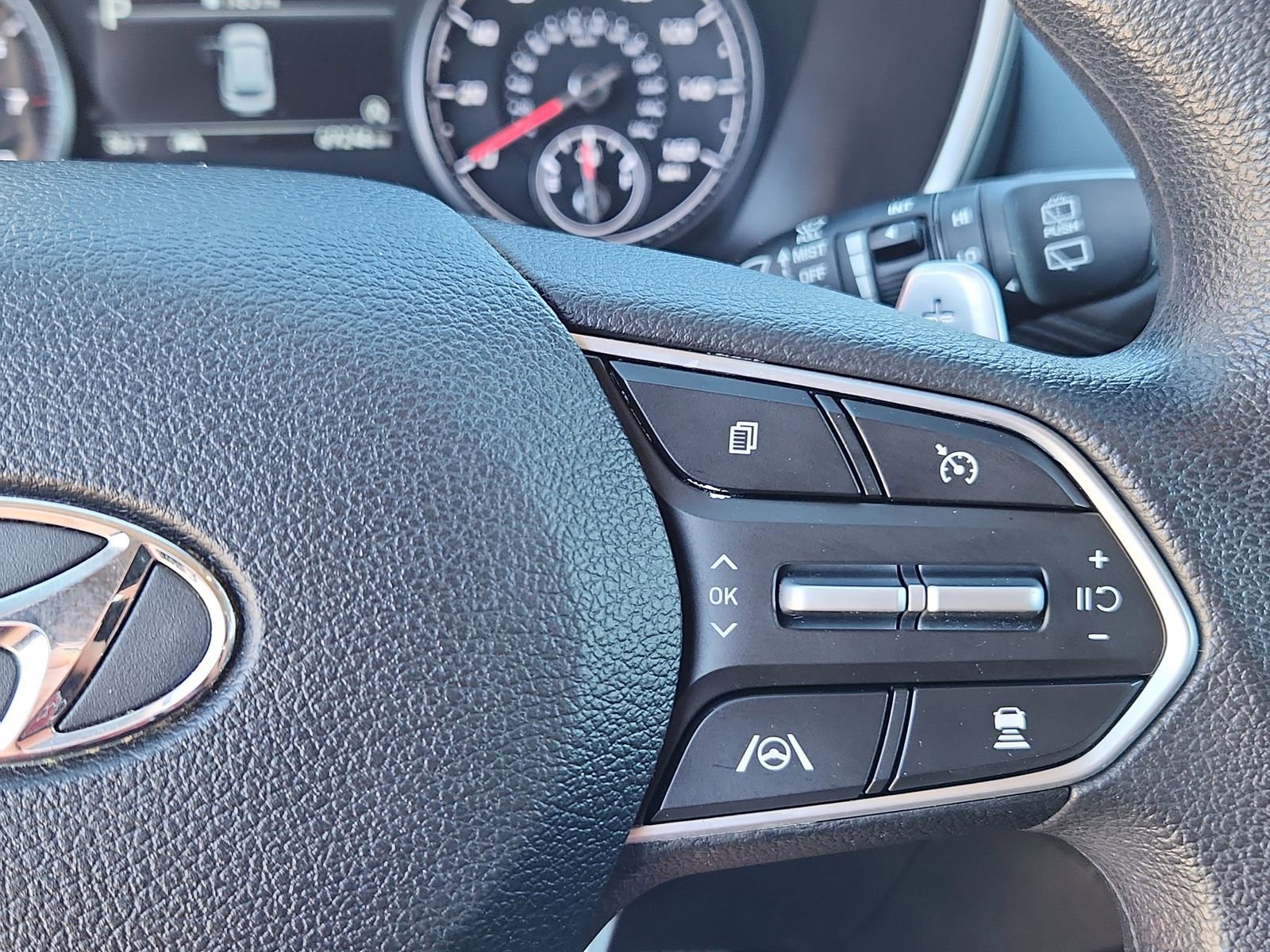 Used 2021 Hyundai Santa Fe SEL FWD image 21