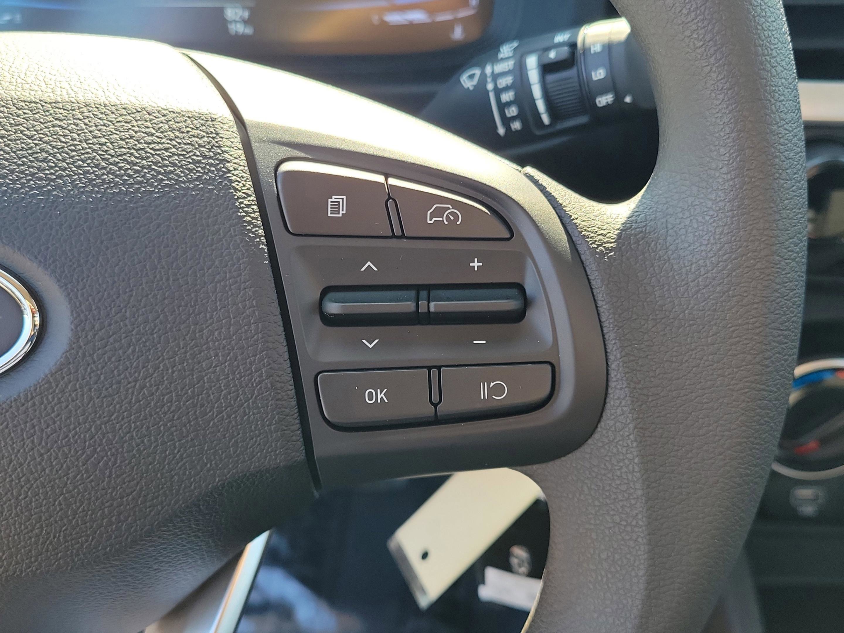 New 2026 Hyundai Venue SE image 23