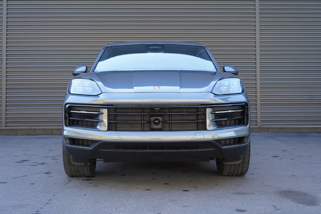 Certified 2026 Porsche Cayenne AWD/4WD image 19