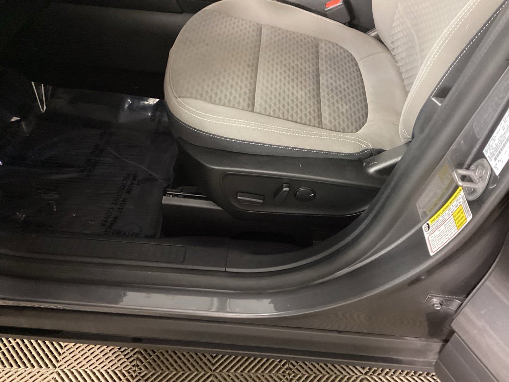 Used 2022 Ford Escape SE w/ Convenience Package image 15