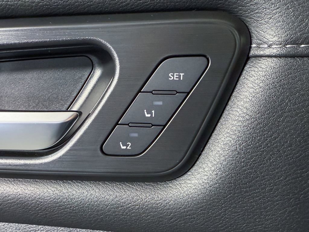 New 2026 Nissan Armada Platinum image 37