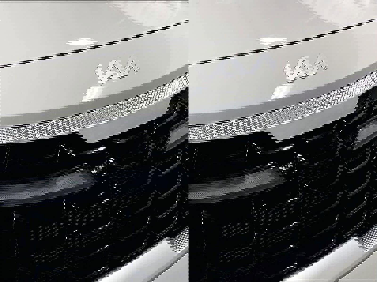 Used 2025 Kia Seltos S image 31