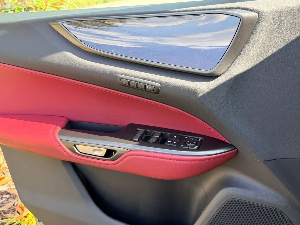 New 2026 Lexus NX 350h AWD w/ Premium Package image 18