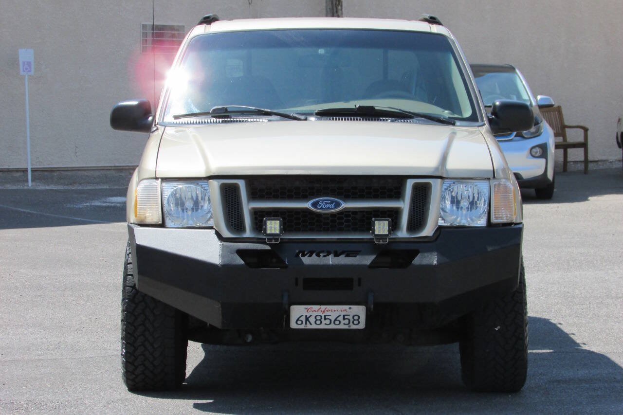Used 2001 Ford Explorer Sport Trac 2WD image 3