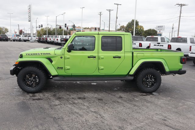 New 2025 Jeep Gladiator Sport image 19