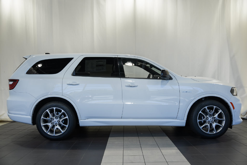 New 2026 Dodge Durango GT w/ Tow 'N Go Package AWD/4WD image 3