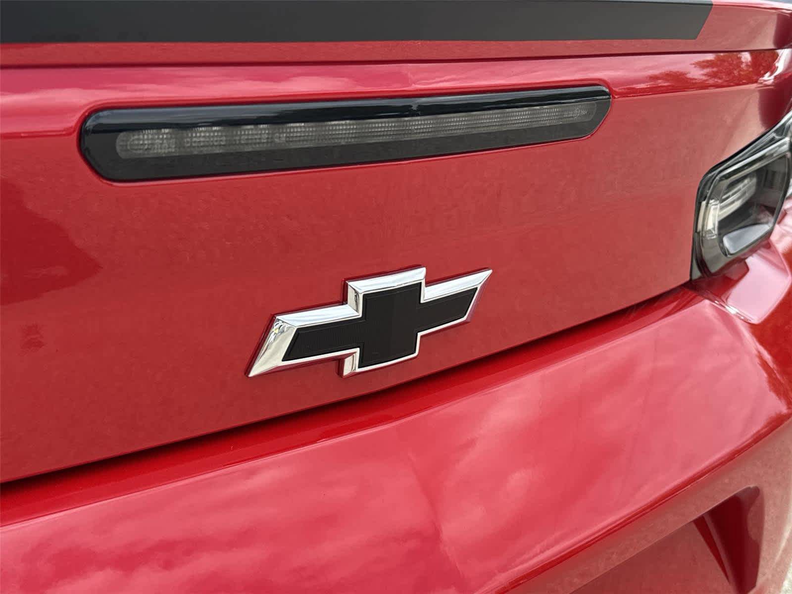 Used 2023 Chevrolet Camaro LT w/ RS Package RWD image 10