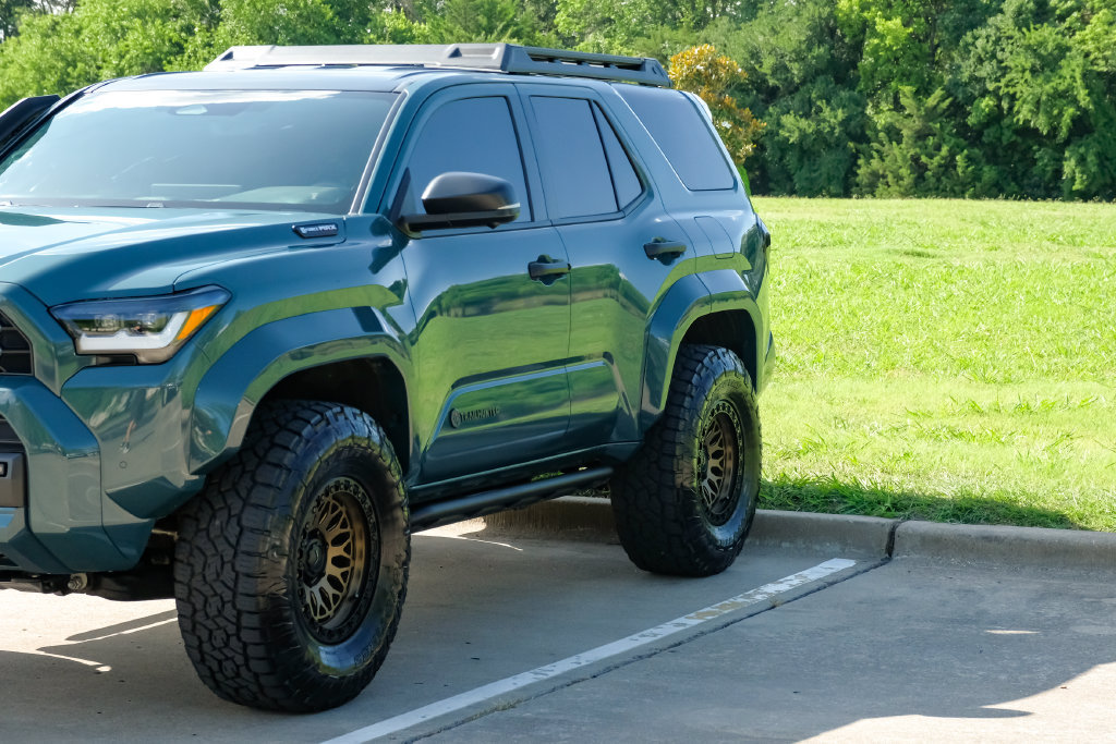 Used 2025 Toyota 4Runner Trailhunter AWD/4WD image 8