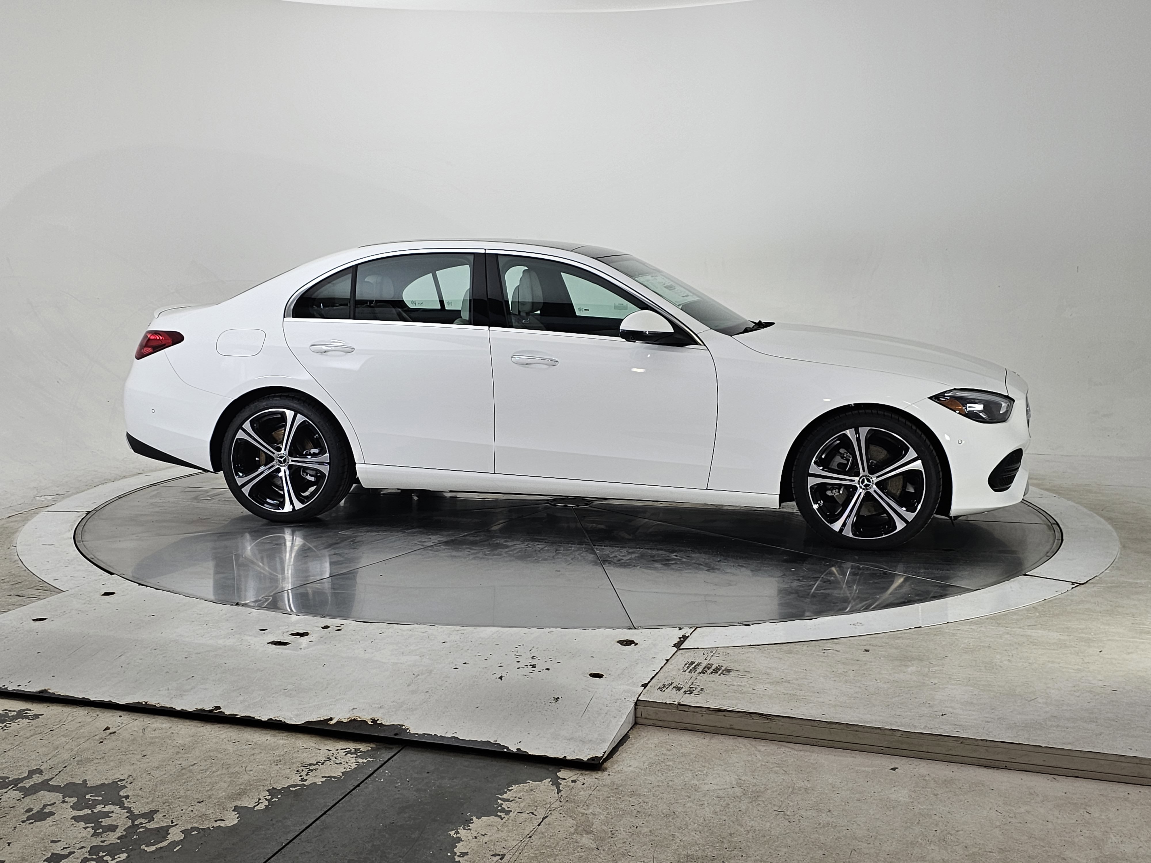 New 2026 Mercedes-Benz C 300 4MATIC Sedan image 3