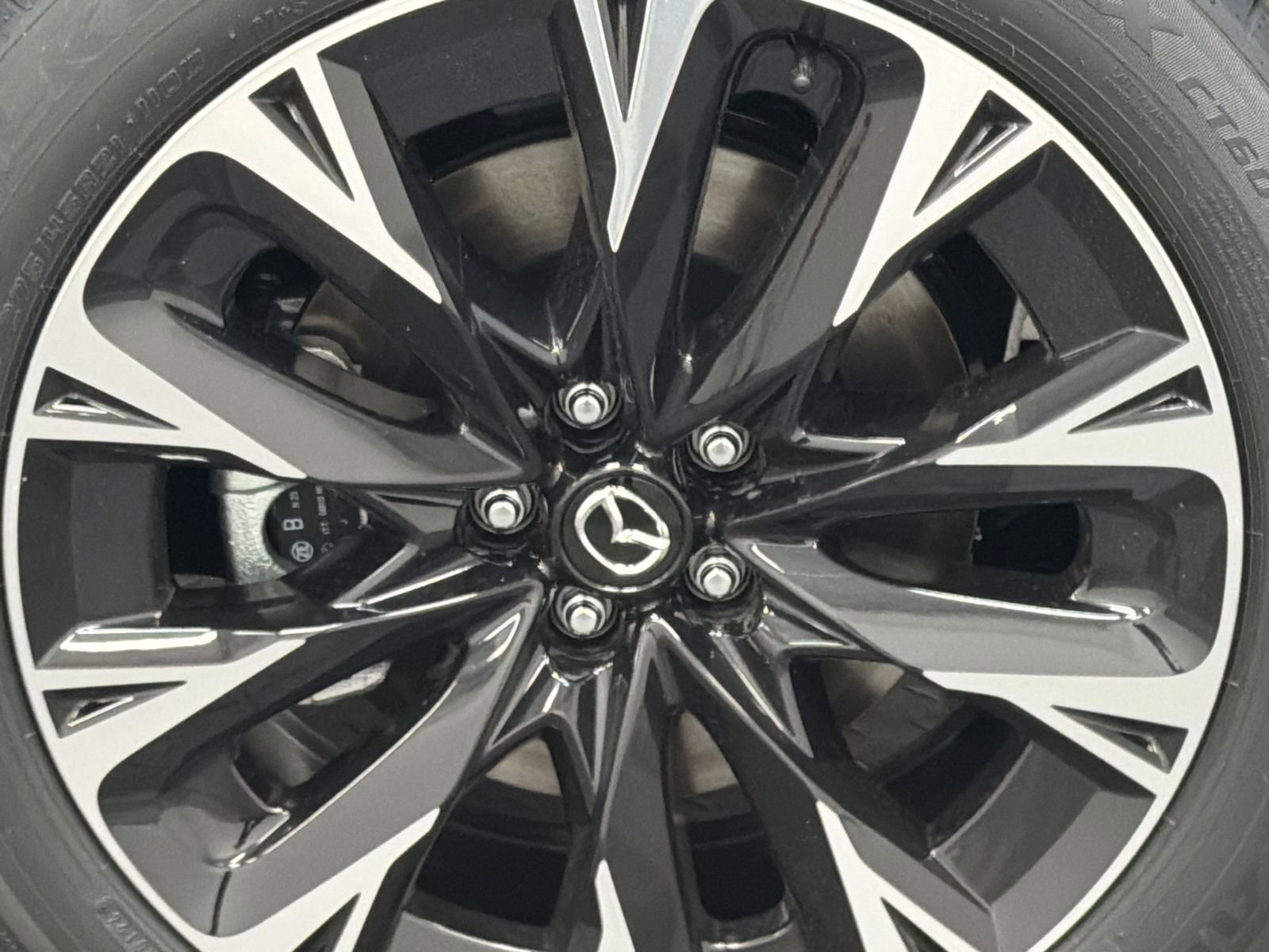 New 2026 MAZDA CX-90 Plug-In Hybrid w/ Premium Plus image 5