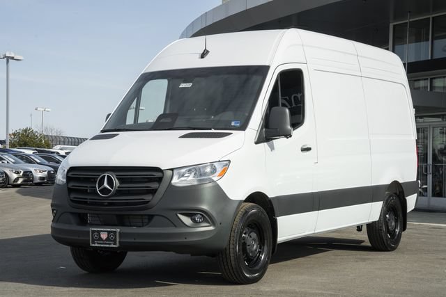 New 2026 Mercedes-Benz Sprinter 2500 image 3