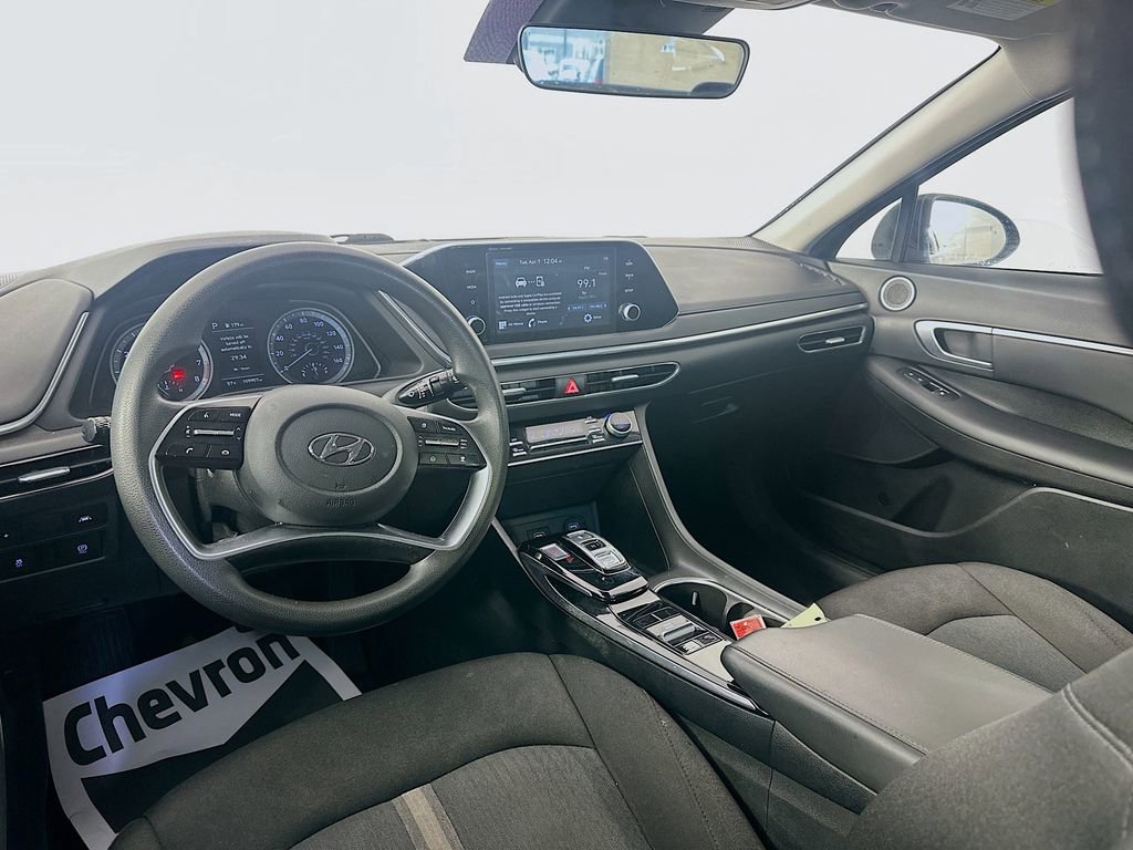 Used 2021 Hyundai Sonata SEL w/ Preferred Accessory Package image 21
