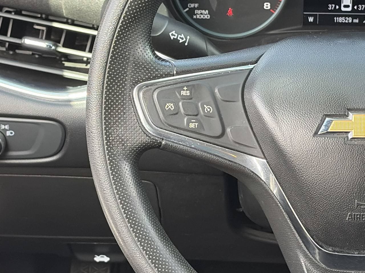 Used 2021 Chevrolet Malibu LT FWD image 22