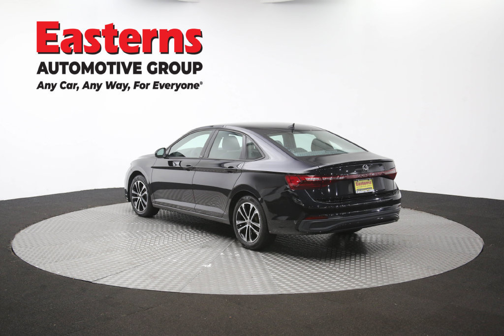 Used 2025 Volkswagen Jetta Sport FWD image 65