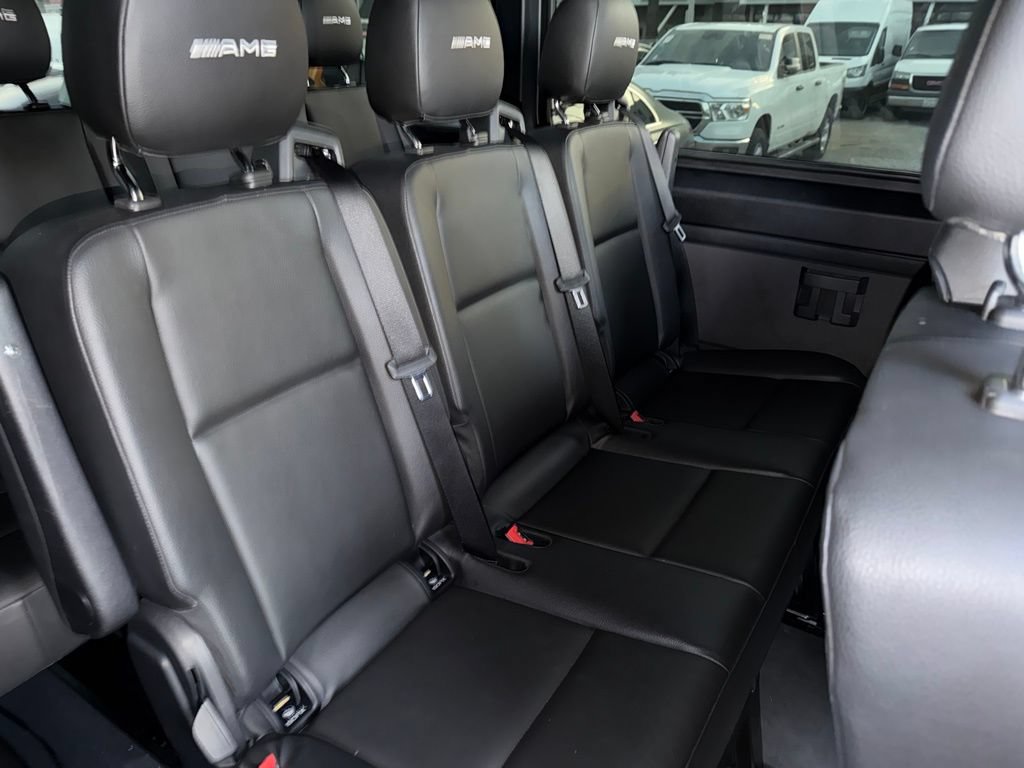 Used 2024 Mercedes-Benz Sprinter 2500 image 30
