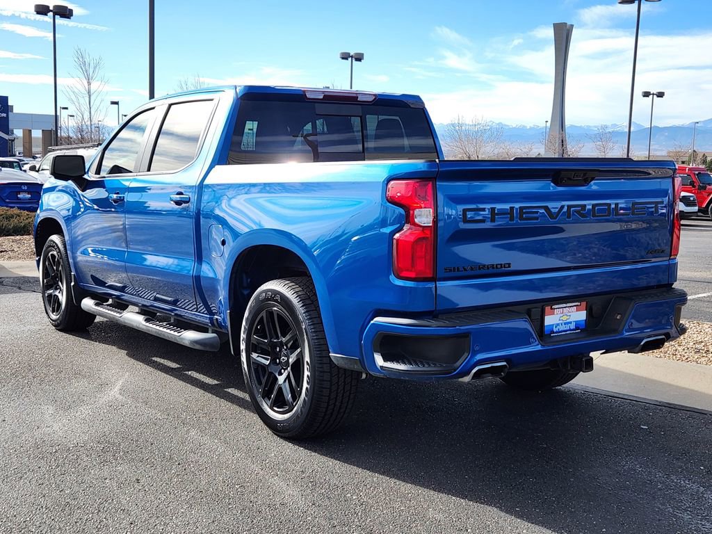 Used 2022 Chevrolet Silverado 1500 RST w/ Convenience Package II image 3