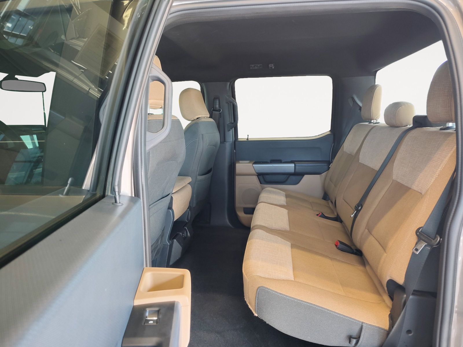 Used 2023 Ford F150 XLT RWD image 24