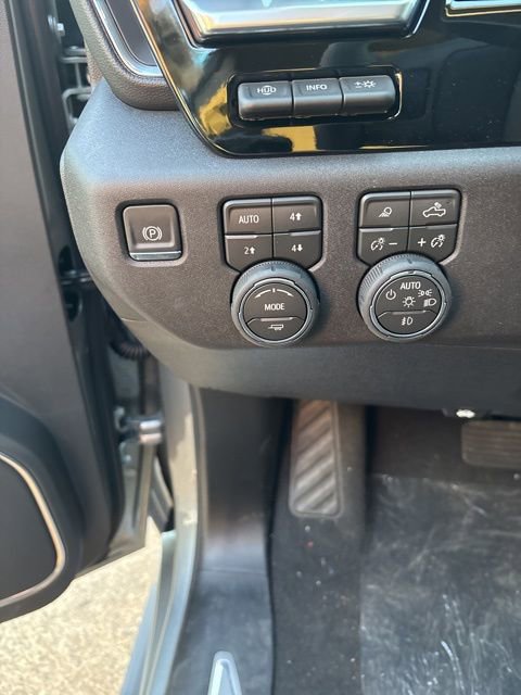 New 2026 Chevrolet Silverado 3500 LTZ w/ LTZ Plus Package image 22