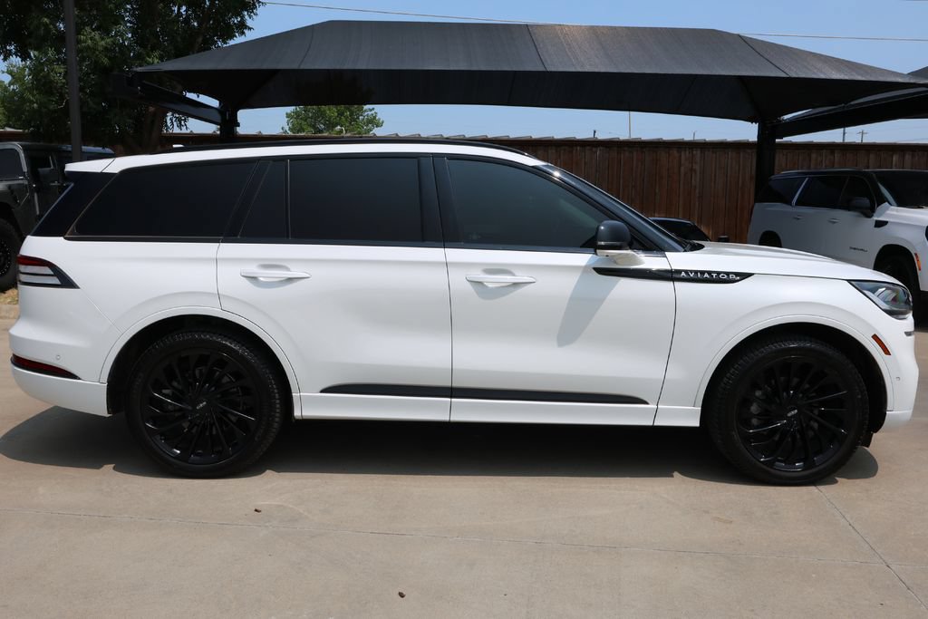 Used 2023 Lincoln Aviator Reserve w/ Equipment Group 201A AWD/4WD image 4