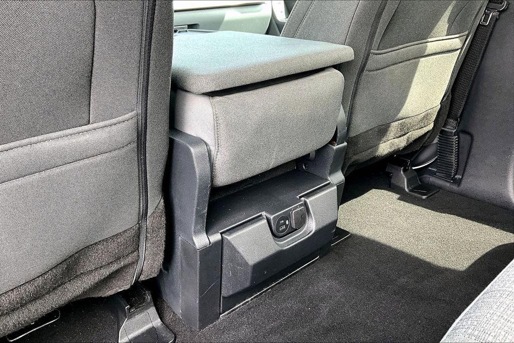 Used 2023 Ford F150 XLT w/ XTR Package image 11