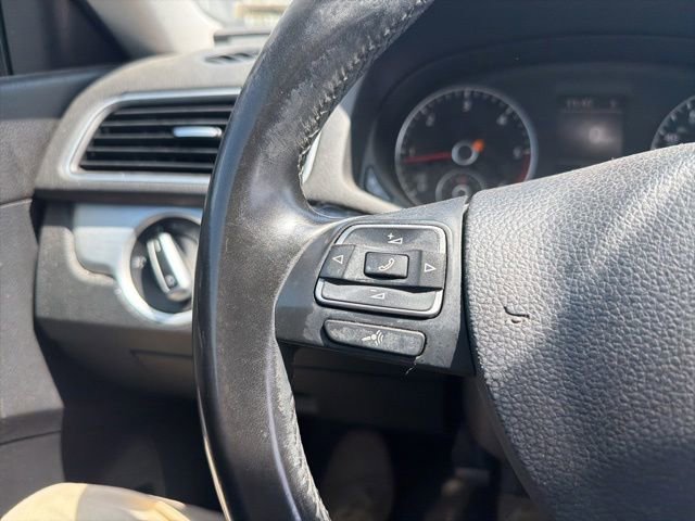 Used 2013 Volkswagen Passat TDI SE FWD image 36