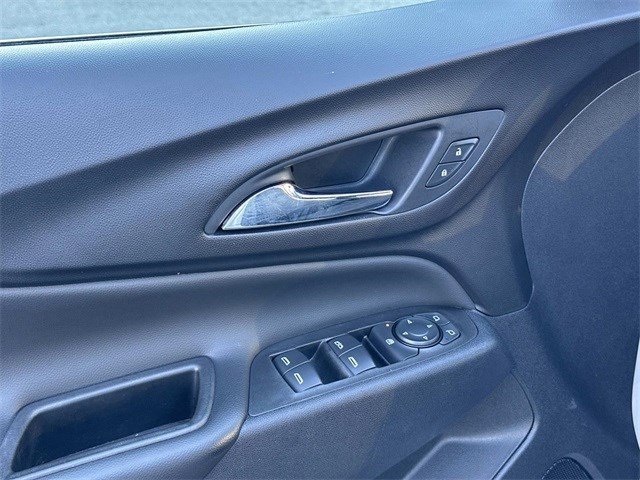 Used 2021 Chevrolet Equinox LT image 17