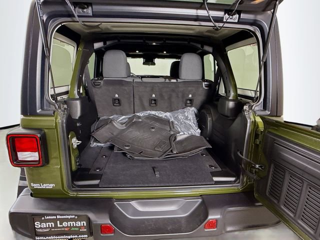 Used 2024 Jeep Wrangler Willys image 24