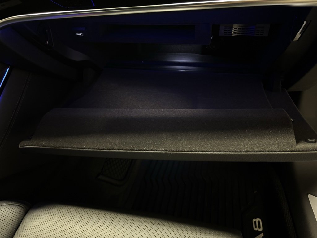 New 2025 Audi A8 L 3.0T image 34