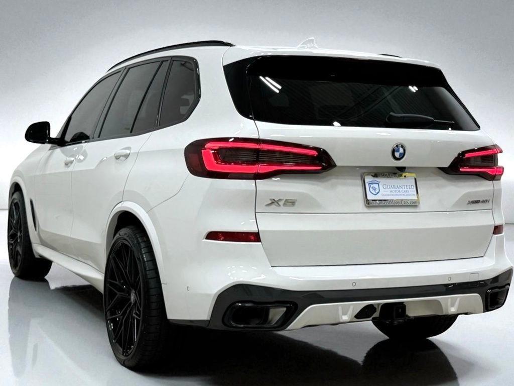 Used 2023 BMW X5 xDrive40i w/ M Sport Package image 9