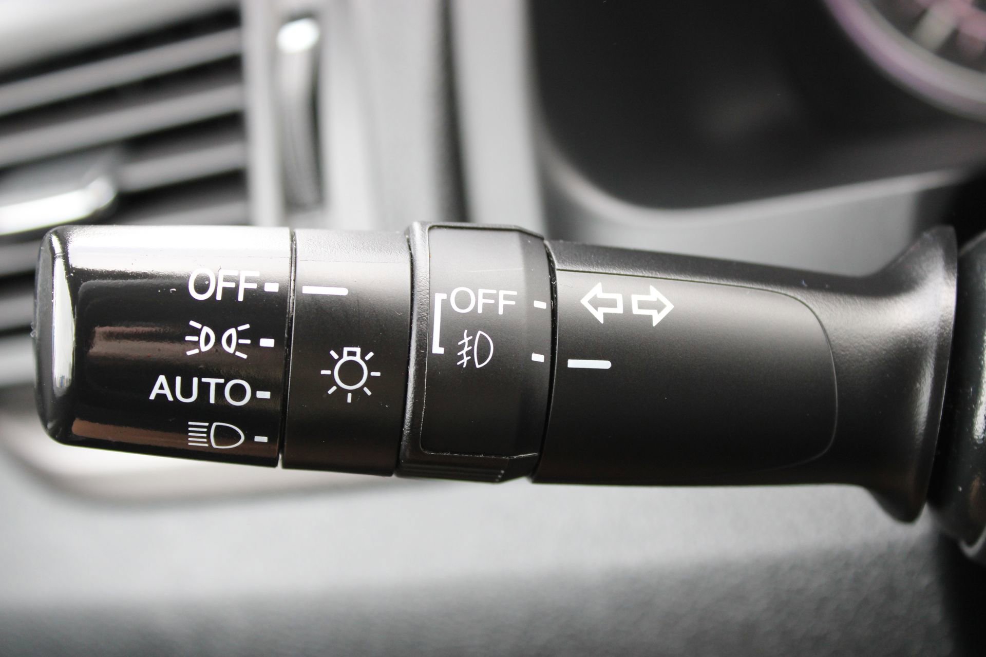 Used 2023 Honda Ridgeline RTL-E image 34