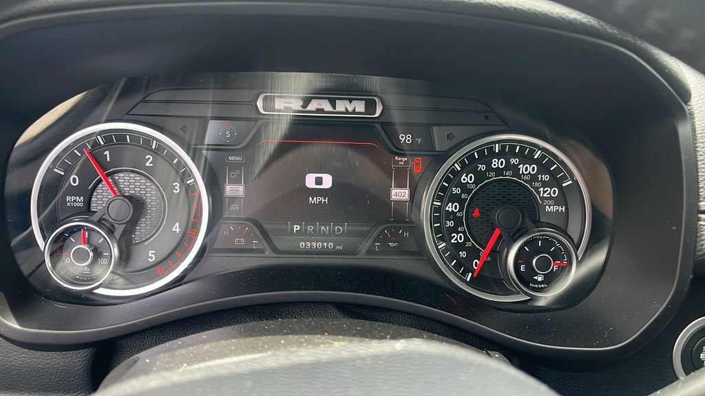 Used 2022 RAM 3500 Laramie AWD/4WD image 13