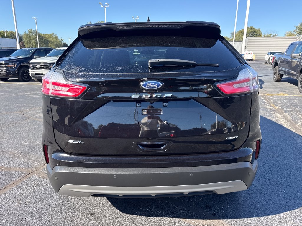 Used 2023 Ford Edge SEL w/ Convenience Package AWD/4WD image 8