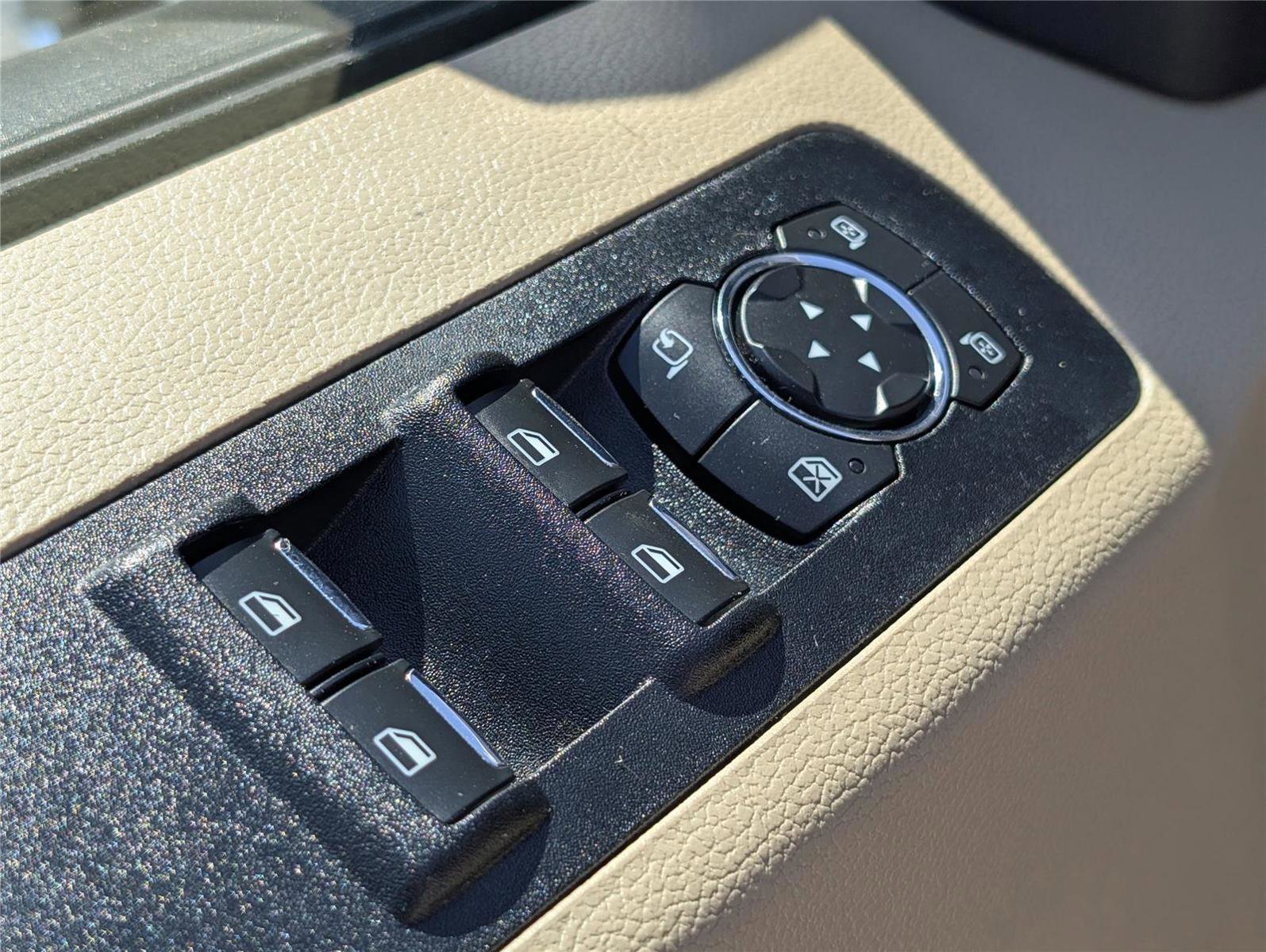 Used 2020 Ford F150 Lariat w/ Equipment Group 502A Luxury image 15