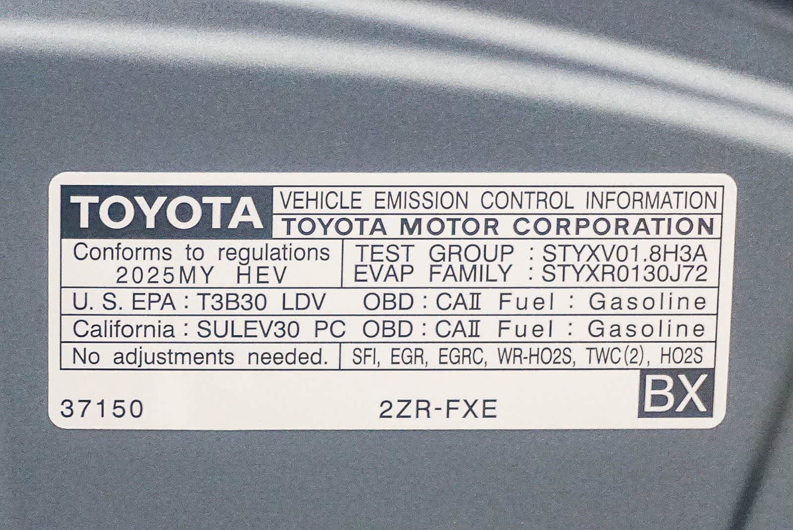 Certified 2025 Toyota Corolla SE w/ SE Premium Package FWD image 31
