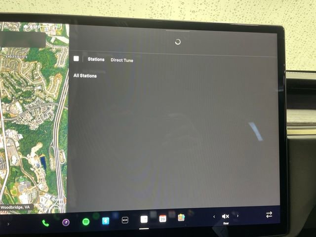 Used 2021 Tesla Model S Plaid image 16