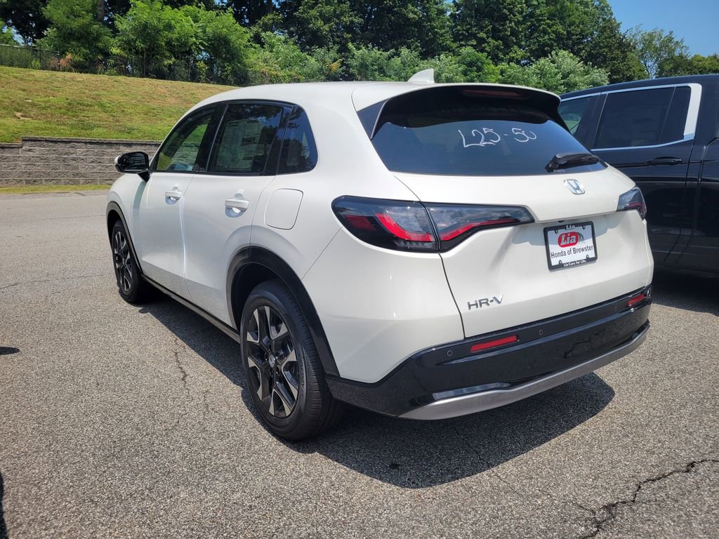 New 2026 Honda HR-V EX-L image 4