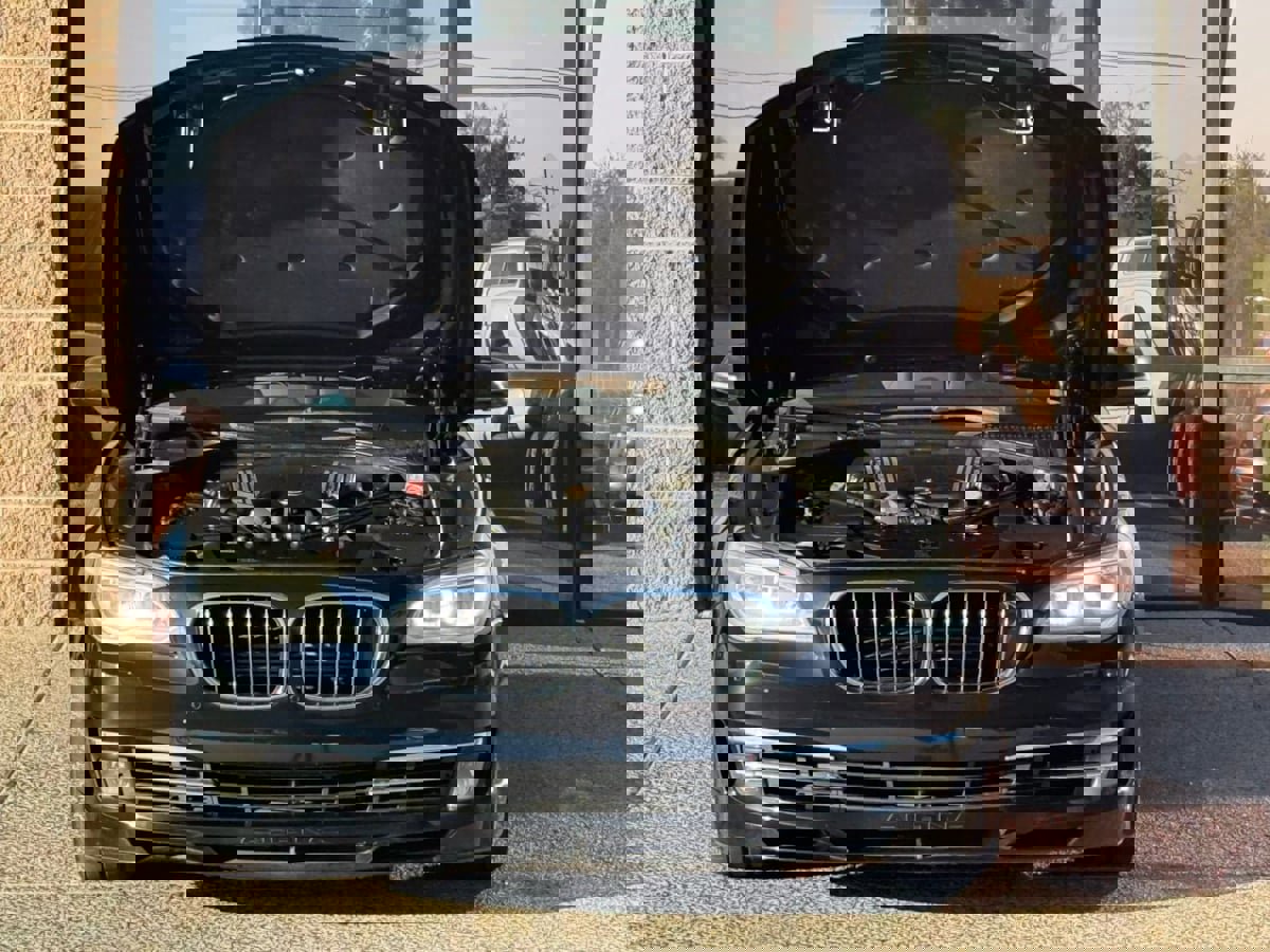 Used 2013 BMW ALPINA B7 image 22