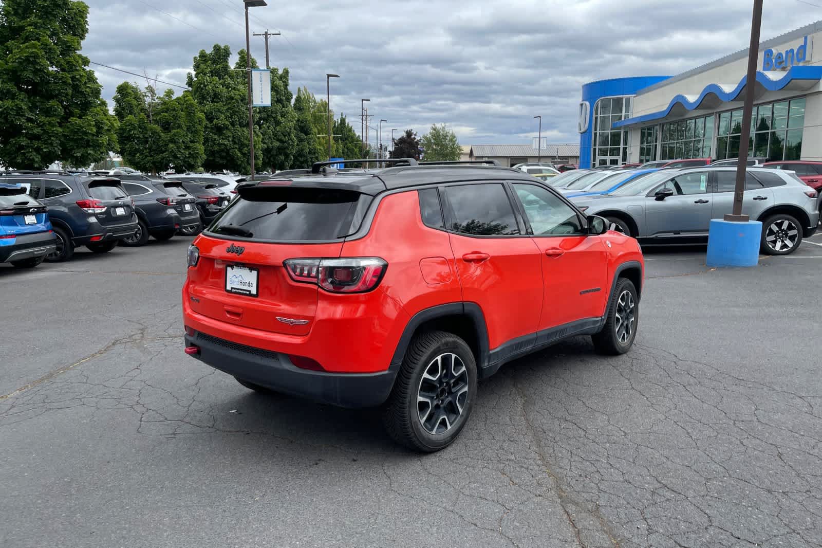 Used 2020 Jeep Compass Trailhawk AWD/4WD image 5