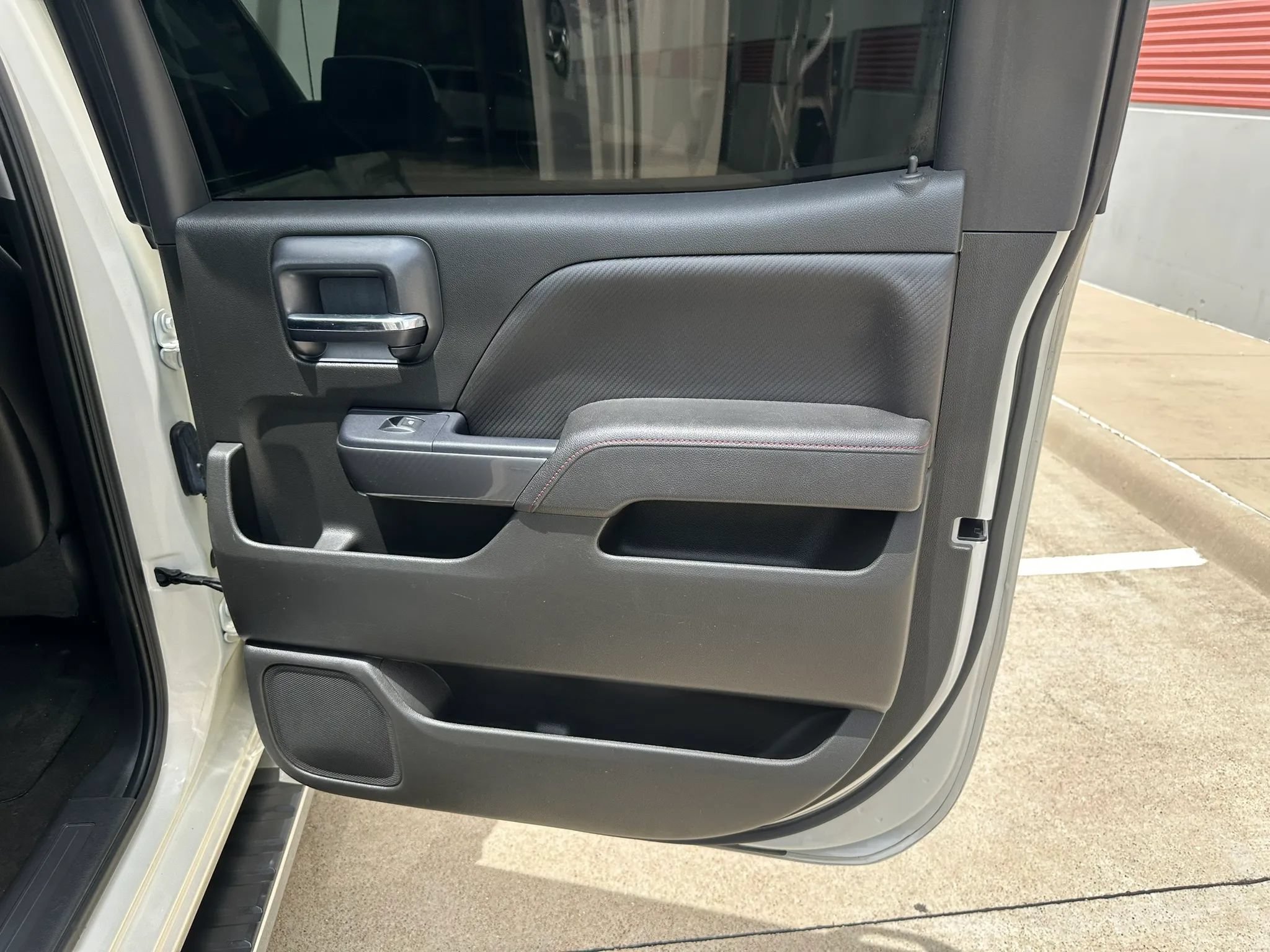 Used 2015 GMC Sierra 1500 SLT AWD/4WD image 26