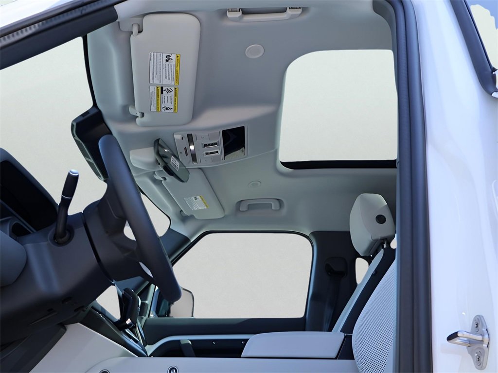 New 2025 Land Rover Defender 110 S image 37