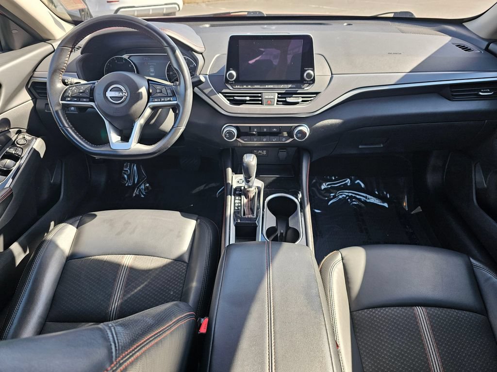 Used 2024 Nissan Altima 2.5 SR FWD image 19