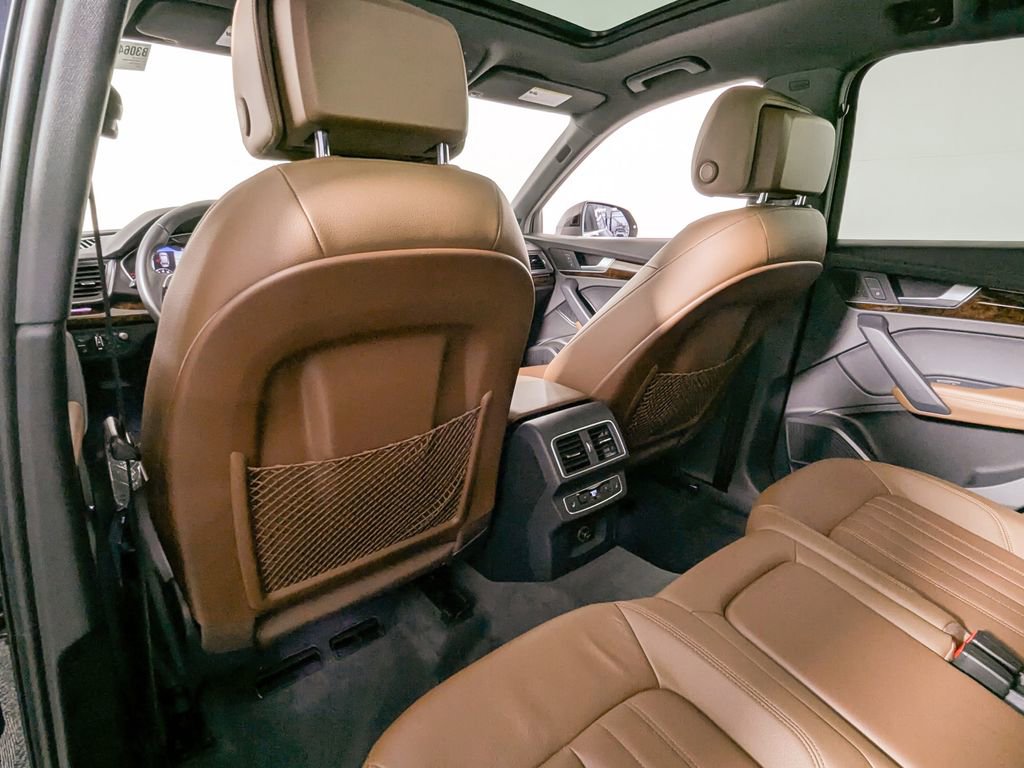 Used 2018 Audi Q5 Prestige w/ Prestige Package image 43