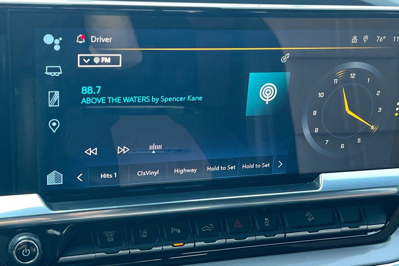 Used 2024 Chevrolet Silverado 2500 High Country w/ Technology Package image 17