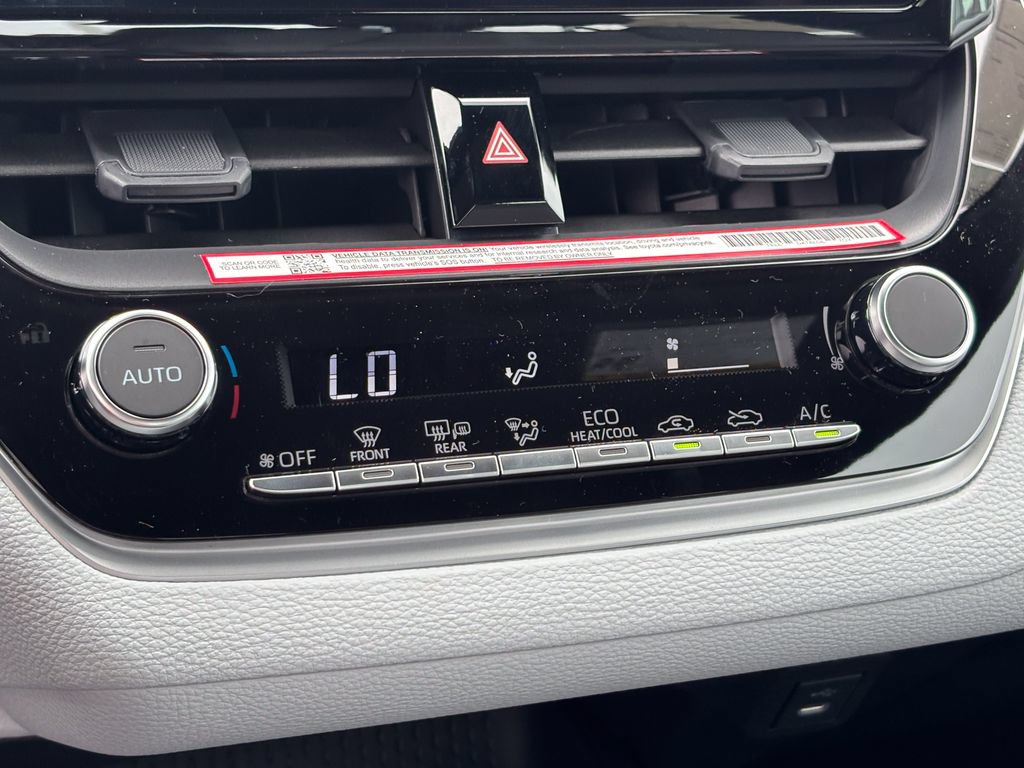 New 2026 Toyota Corolla SE FWD image 32
