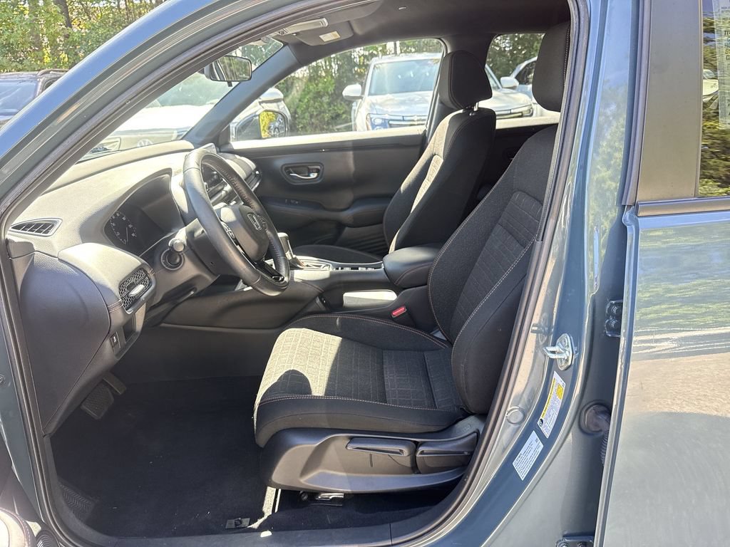 Used 2024 Honda HR-V Sport image 13