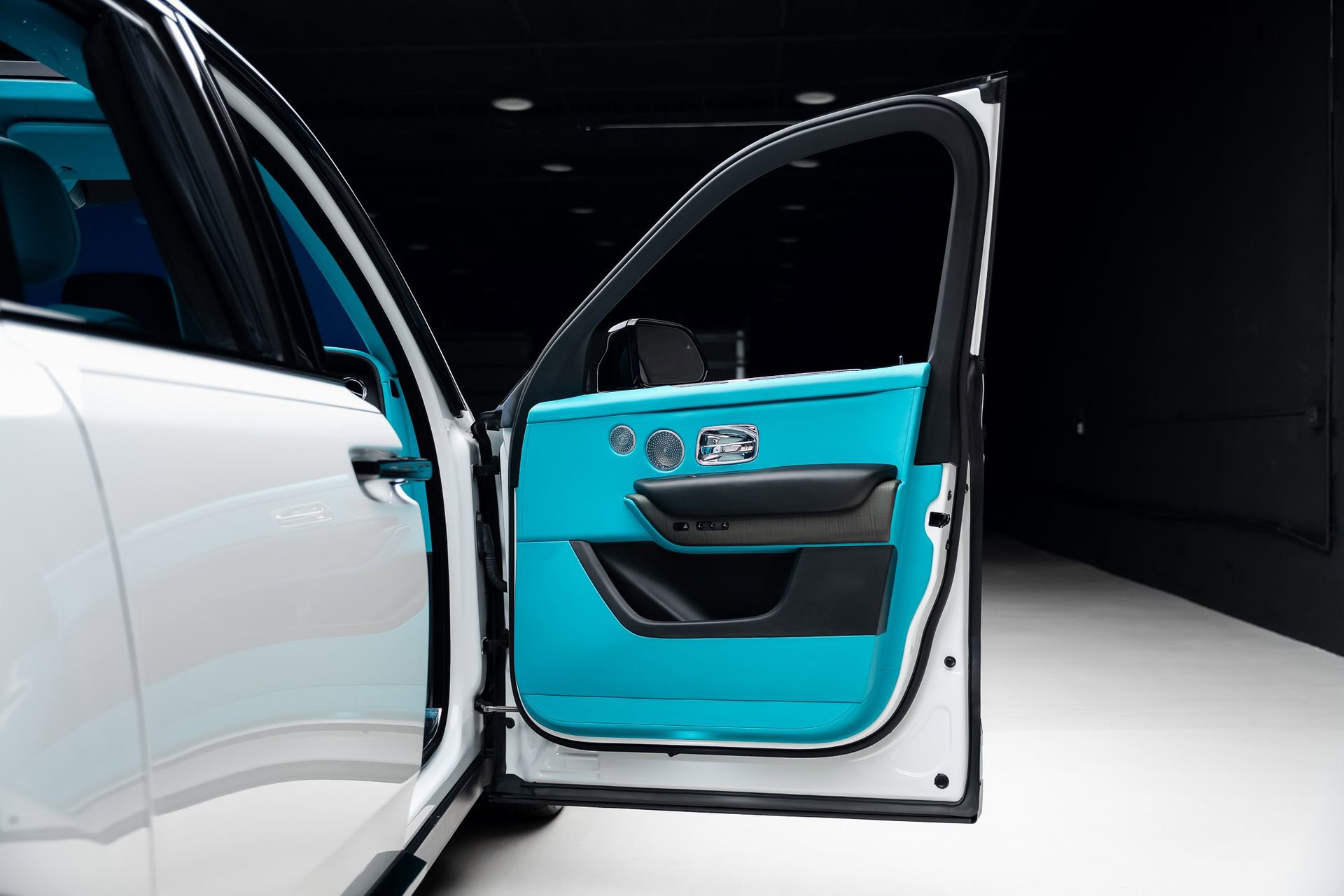 Used 2019 Rolls-Royce Cullinan AWD/4WD image 64