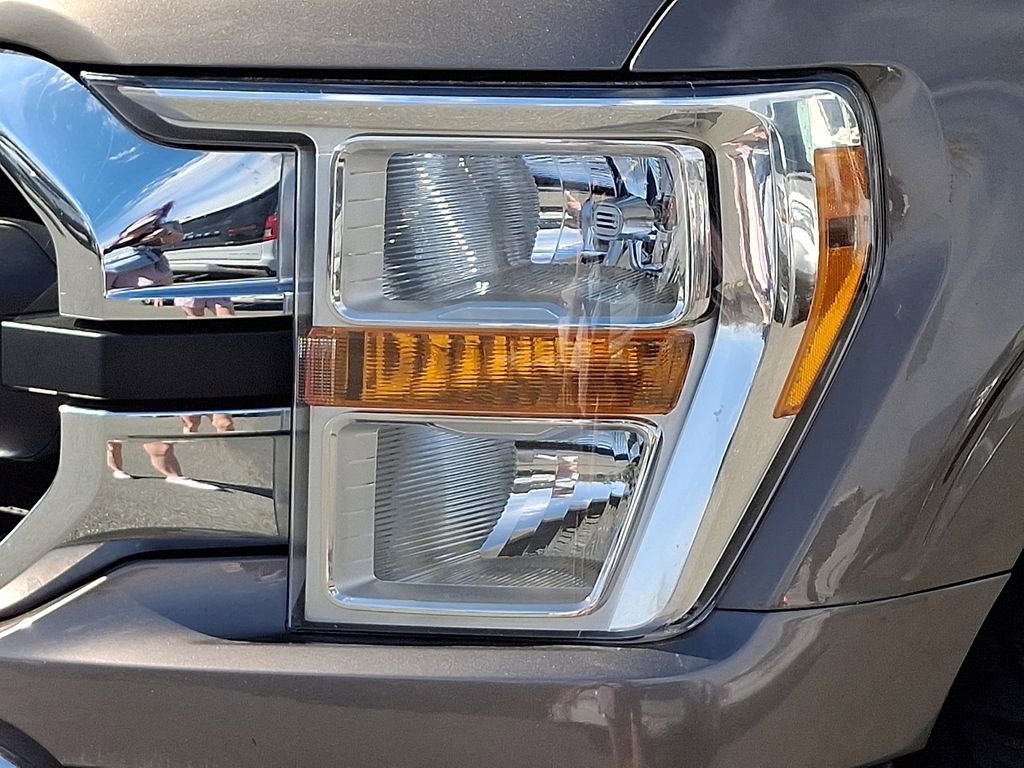 Used 2022 Ford F150 XLT w/ Trailer Tow Package image 9