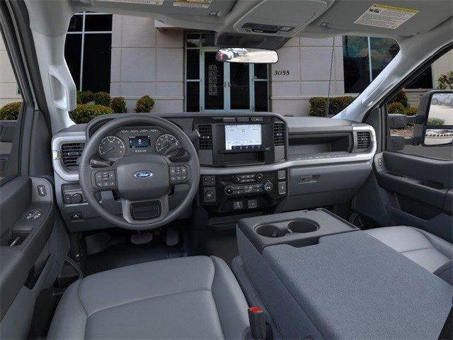Certified 2023 Ford F250 XL RWD image 10