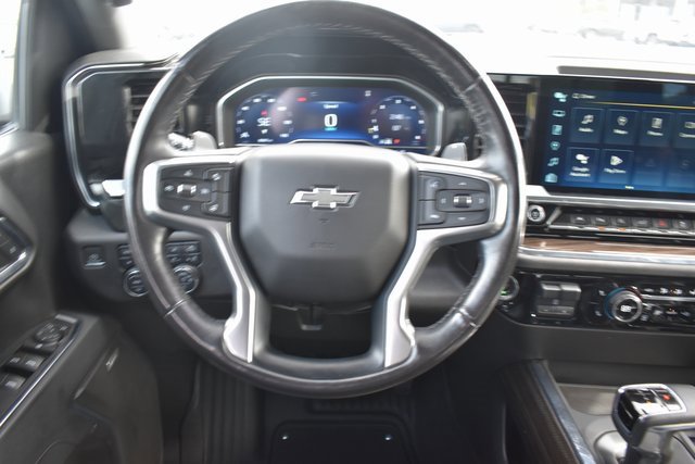 Used 2023 Chevrolet Silverado 1500 RST image 18