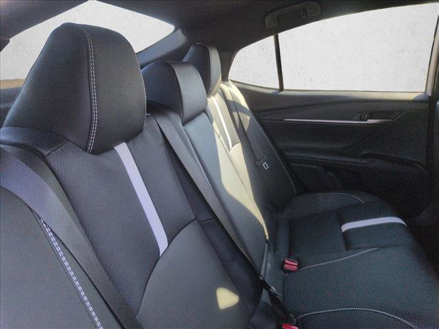 Used 2025 Toyota Camry SE w/ Convenience Package image 20